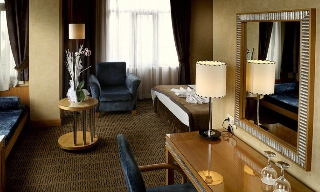Hotel Zurich-special Category